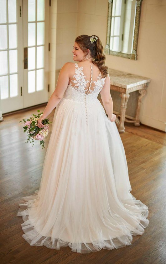 Stella York plus size wedding dress