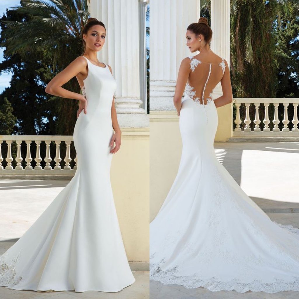 Classic Justin Alexander gown